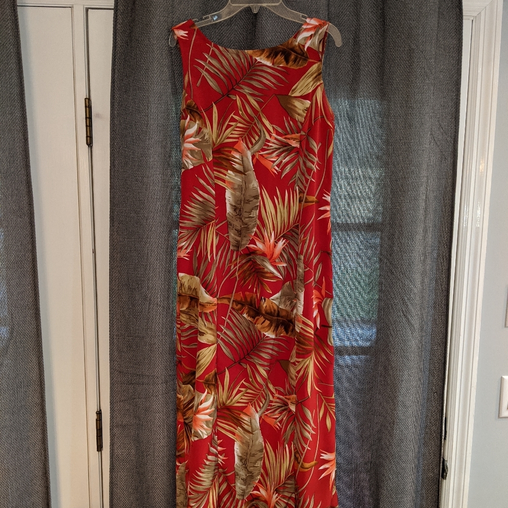 Connected Apparel Red Floral Print Size 8 Dress